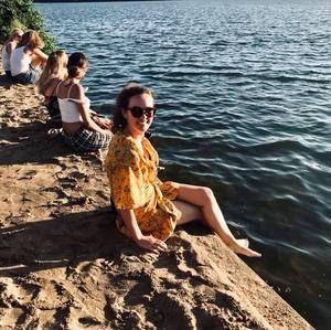 Meet your Posher, Aine